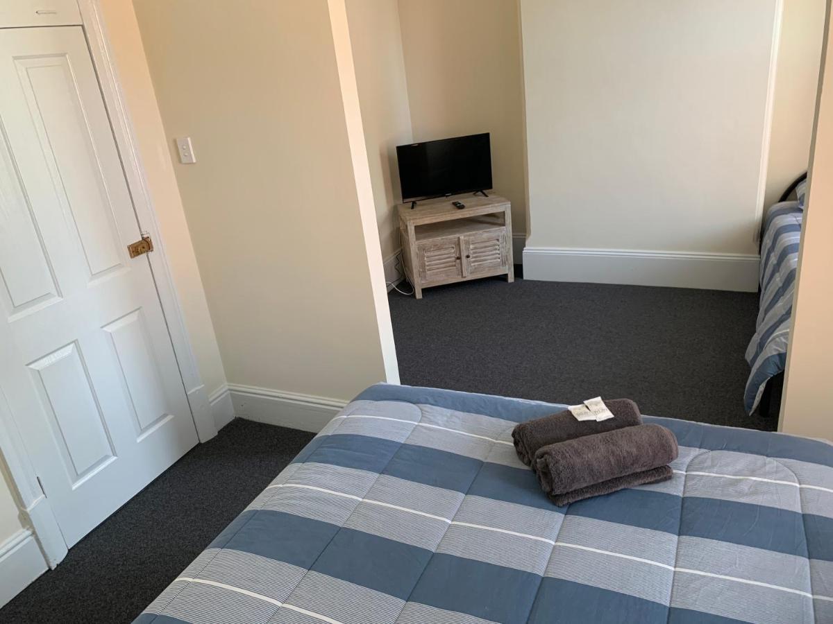Donnybrook Hotel Wa 外观 照片